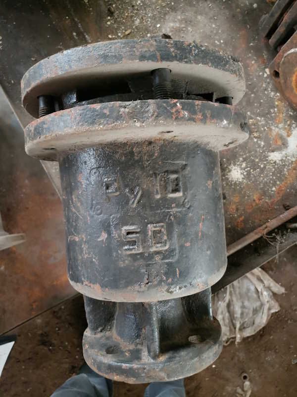 Клапан Ру 10/50 стальной Клапан Ру 10/50 стальной