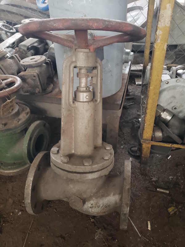 Вентиль 100 25/40 стальной