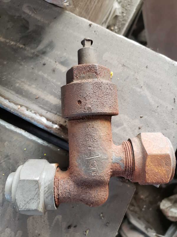 Вентиль Ду15 стальной Вентиль Ду15 стальной